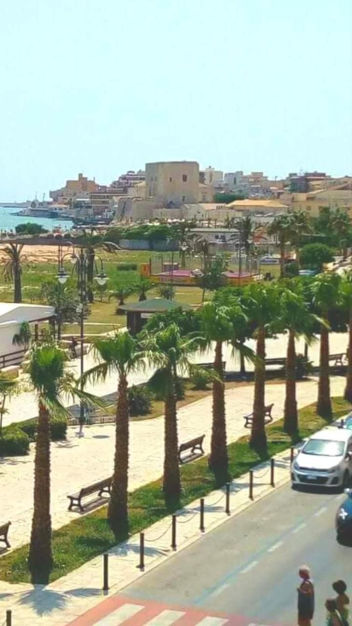 Villa A Pozzallo Vicino Al Mare Exterior foto